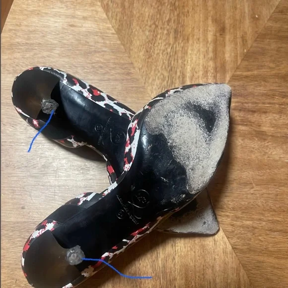 Alexander McQueen Tricolor Pixel Print Leather Lex D" Orsay Pumps - Picture 14 of 15